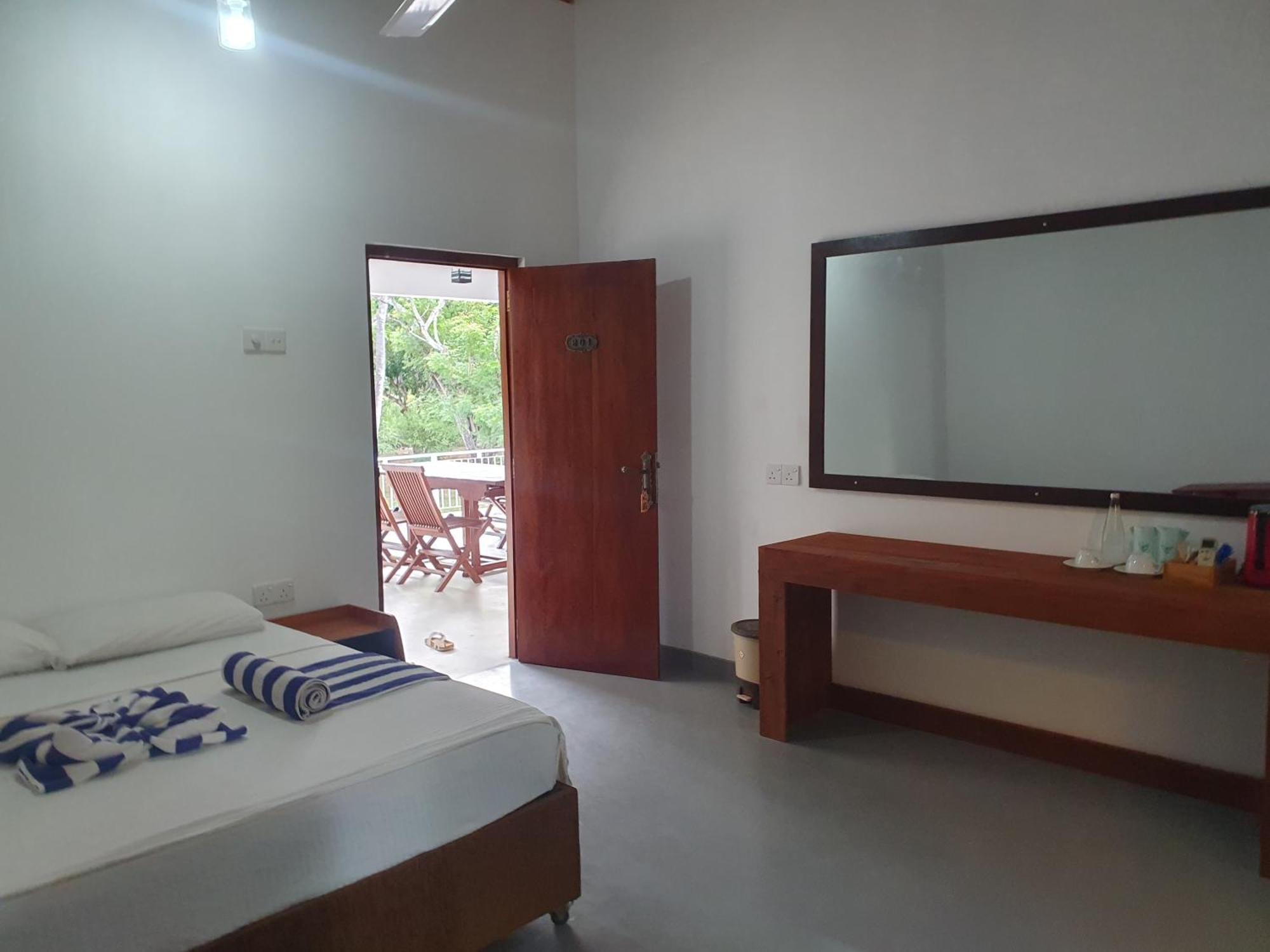 Wilpattu Corridor Leisure Hotel Kültér fotó